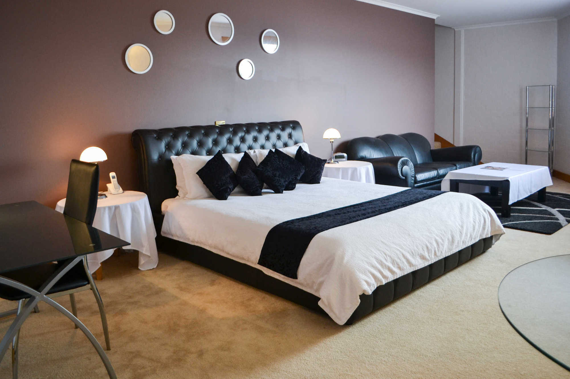 קווינביאן Capital Airport Motel חדר תמונה